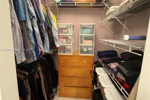 Villa ou maison à vendre à Pembroke Pines, Floride: 3 chambres, 128.11 m2 № 1941541 - photo 21