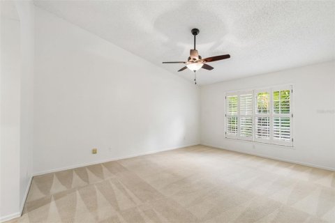 House in Sarasota, Florida 2 bedrooms, 186.92 sq.m. № 2150607 - photo 28