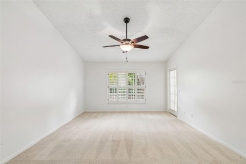House in Sarasota, Florida 2 bedrooms, 186.92 sq.m. № 2150607 - photo 29