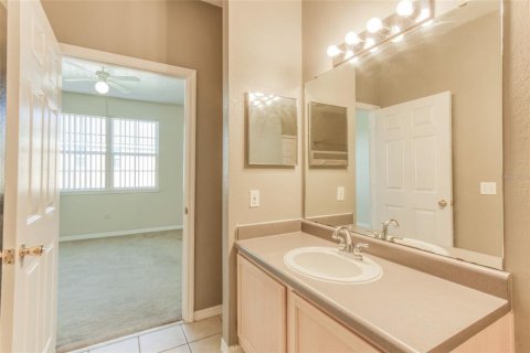 Condominio en alquiler en Orlando, Florida, 2 dormitorios, 96.15 m2 № 1615760 - foto 17
