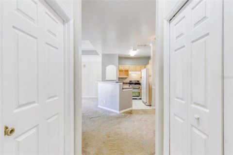 Condominio en alquiler en Orlando, Florida, 2 dormitorios, 96.15 m2 № 1615760 - foto 21