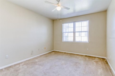 Condominio en alquiler en Orlando, Florida, 2 dormitorios, 96.15 m2 № 1615760 - foto 19