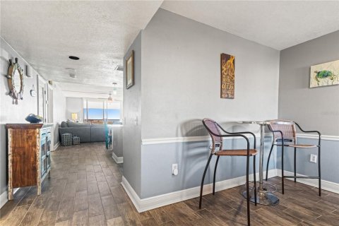 Condo in Hudson, Florida, 3 bedrooms  № 2097311 - photo 5