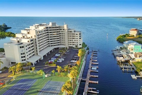 Condo in Hudson, Florida, 3 bedrooms № 2097311