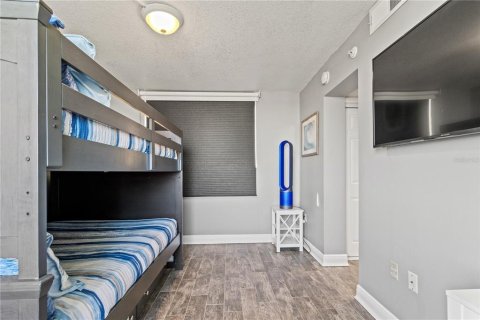 Condo in Hudson, Florida, 3 bedrooms  № 2097311 - photo 30