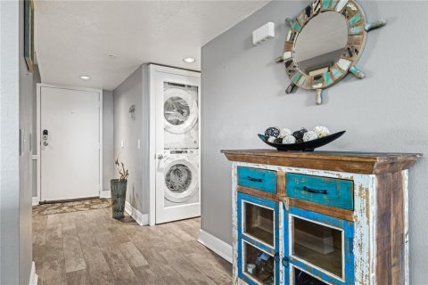 Condo in Hudson, Florida, 3 bedrooms  № 2097311 - photo 19