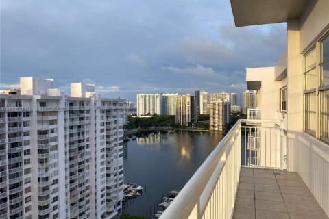 Apartment in Aventura, Florida 2 bedrooms, 116.22 sq.m. № 1955556