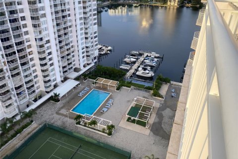Apartment in Aventura, Florida 2 bedrooms, 116.22 sq.m. № 1955556 - photo 22