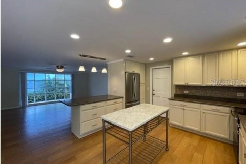 Villa ou maison à louer à Auburndale, Floride: 3 chambres, 138.15 m2 № 2120598 - photo 5