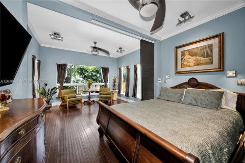 Купить виллу или дом в Майами, Флорида 6 спален, 288.65м2, № 2154348 - фото 23