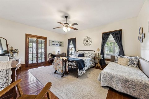 House in Sanford, Florida 4 bedrooms, 204.01 sq.m. № 2350244 - photo 18