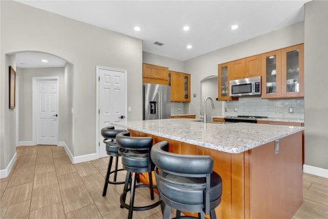 House in Winter Garden, Florida 4 bedrooms, 252.32 sq.m. № 1902756 - photo 12