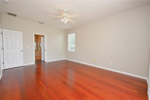 Villa ou maison à louer à Auburndale, Floride: 4 chambres, 219.16 m2 № 2167813 - photo 23