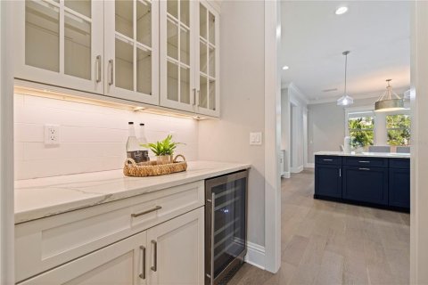 Casa en venta en Saint Petersburg, Florida, 5 dormitorios, 363.9 m2 № 2119343 - foto 21