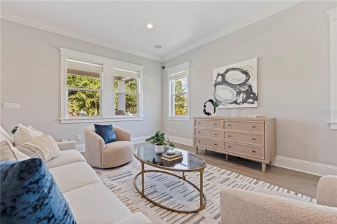 Casa en venta en Saint Petersburg, Florida, 5 dormitorios, 363.9 m2 № 2119343 - foto 5