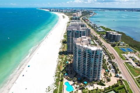 Condo in Clearwater, Florida, 3 bedrooms № 2131163 - photo 4