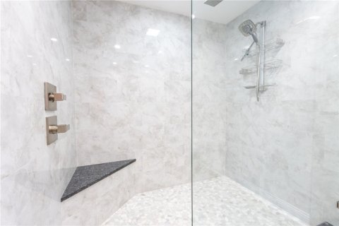 Condo in Clearwater, Florida, 3 bedrooms № 2131163 - photo 27