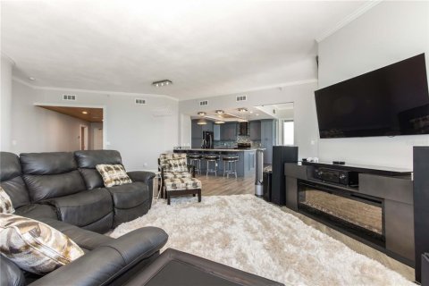 Condo in Clearwater, Florida, 3 bedrooms № 2131163 - photo 10