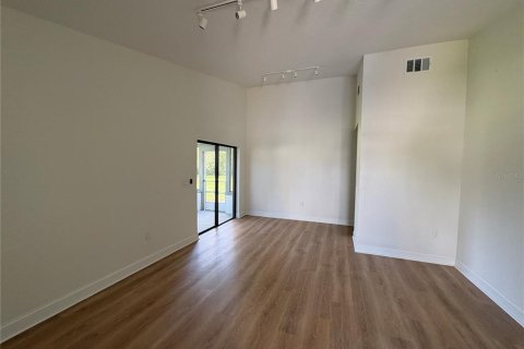 Appartement à louer à Lakeland, Floride: 2 chambres, 83.61 m2 № 2384210 - photo 3