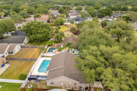 House in Oviedo, Florida 4 bedrooms, 214.6 sq.m. № 1684979 - photo 27