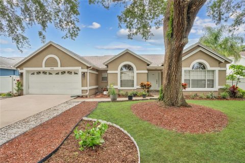House in Oviedo, Florida 4 bedrooms, 214.6 sq.m. № 1684979 - photo 1