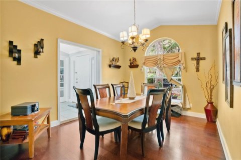 House in Oviedo, Florida 4 bedrooms, 214.6 sq.m. № 1684979 - photo 8