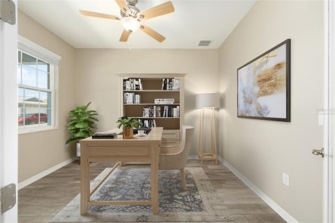 House in Ocala, Florida 2 bedrooms, 184.23 sq.m. № 2106965 - photo 9