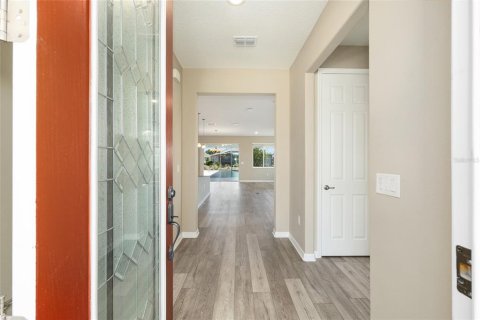 House in Ocala, Florida 2 bedrooms, 184.23 sq.m. № 2106965 - photo 7