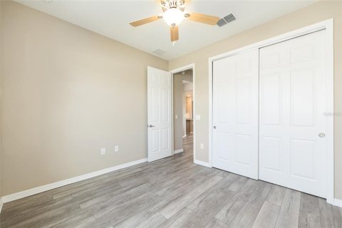 House in Ocala, Florida 2 bedrooms, 184.23 sq.m. № 2106965 - photo 15