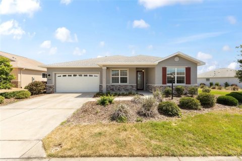 House in Ocala, Florida 2 bedrooms, 184.23 sq.m. № 2106965 - photo 4