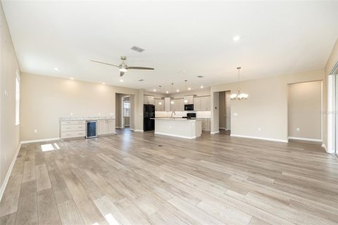 House in Ocala, Florida 2 bedrooms, 184.23 sq.m. № 2106965 - photo 23
