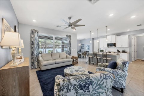 Casa en venta en Port Charlotte, Florida, 3 dormitorios, 185.06 m2 № 1680335 - foto 5