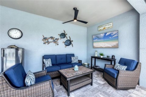 Casa en venta en Port Charlotte, Florida, 3 dormitorios, 185.06 m2 № 1680335 - foto 22