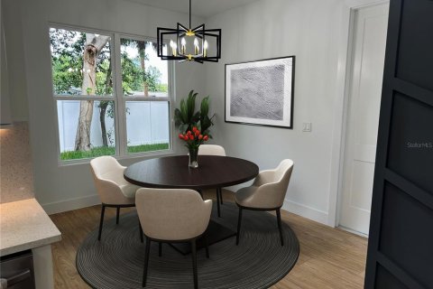 House in Orlando, Florida 3 bedrooms, 155.24 sq.m. № 2236267 - photo 5