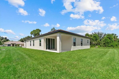 Villa ou maison à vendre à North Port, Floride: 4 chambres, 184.88 m2 № 1909208 - photo 23