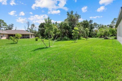 Villa ou maison à vendre à North Port, Floride: 4 chambres, 184.88 m2 № 1909208 - photo 25