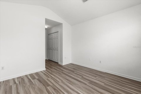 Townhouse in Sanford, Florida 3 bedrooms, 156.73 sq.m. № 2093430 - photo 24