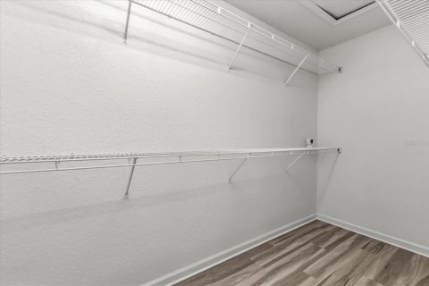 Townhouse in Sanford, Florida 3 bedrooms, 156.73 sq.m. № 2093430 - photo 21
