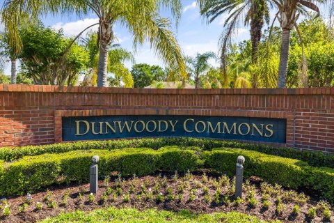 Townhouse in Sanford, Florida 3 bedrooms, 156.73 sq.m. № 2093430 - photo 10
