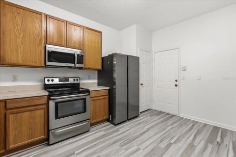 Townhouse in Sanford, Florida 3 bedrooms, 156.73 sq.m. № 2093430 - photo 12