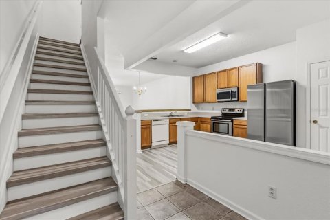 Townhouse in Sanford, Florida 3 bedrooms, 156.73 sq.m. № 2093430 - photo 14