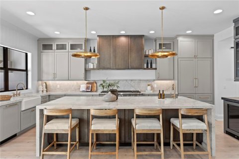 Casa en venta en Tampa, Florida, 5 dormitorios, 493.78 m2 № 2425374 - foto 18