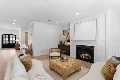 Casa en venta en Tampa, Florida, 5 dormitorios, 493.78 m2 № 2425374 - foto 25