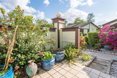 Townhouse in Royal Palm Beach, Florida 2 bedrooms, 104.05 sq.m. № 1658443 - photo 30