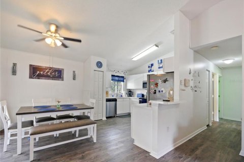 House in Kissimmee, Florida 4 bedrooms, 157.93 sq.m. № 1816179 - photo 5