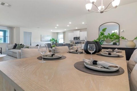 Villa ou maison à vendre à Kissimmee, Floride: 4 chambres, 219.34 m2 № 1834908 - photo 3