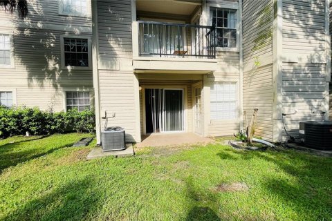 Copropriété à louer à Orlando, Floride: 2 chambres, 80.27 m2 № 2313437 - photo 18