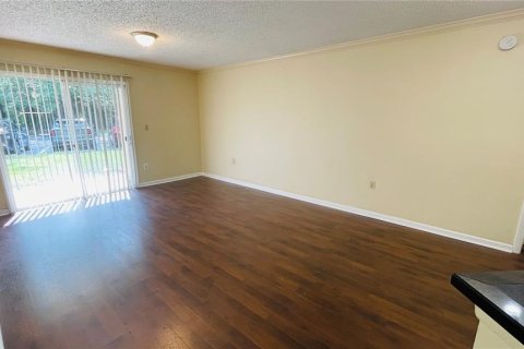 Copropriété à louer à Orlando, Floride: 2 chambres, 80.27 m2 № 2313437 - photo 4