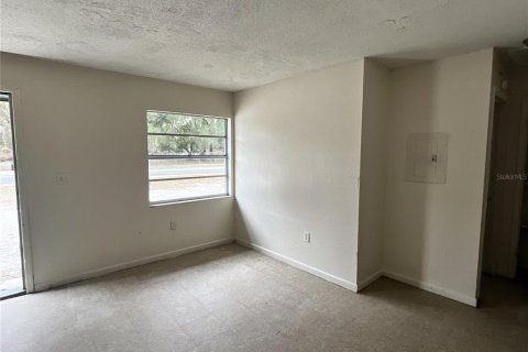 Casa en alquiler en Wildwood, Florida, 2 dormitorios, 62.43 m2 № 1840423 - foto 5