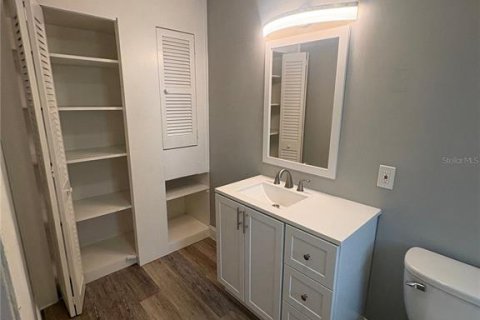 Apartment in Leesburg, Florida 2 bedrooms, 111.48 sq.m. № 1800479 - photo 5